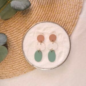 Maya - Oorbellen met frisse kleuren (wit, beige en mintgroen)